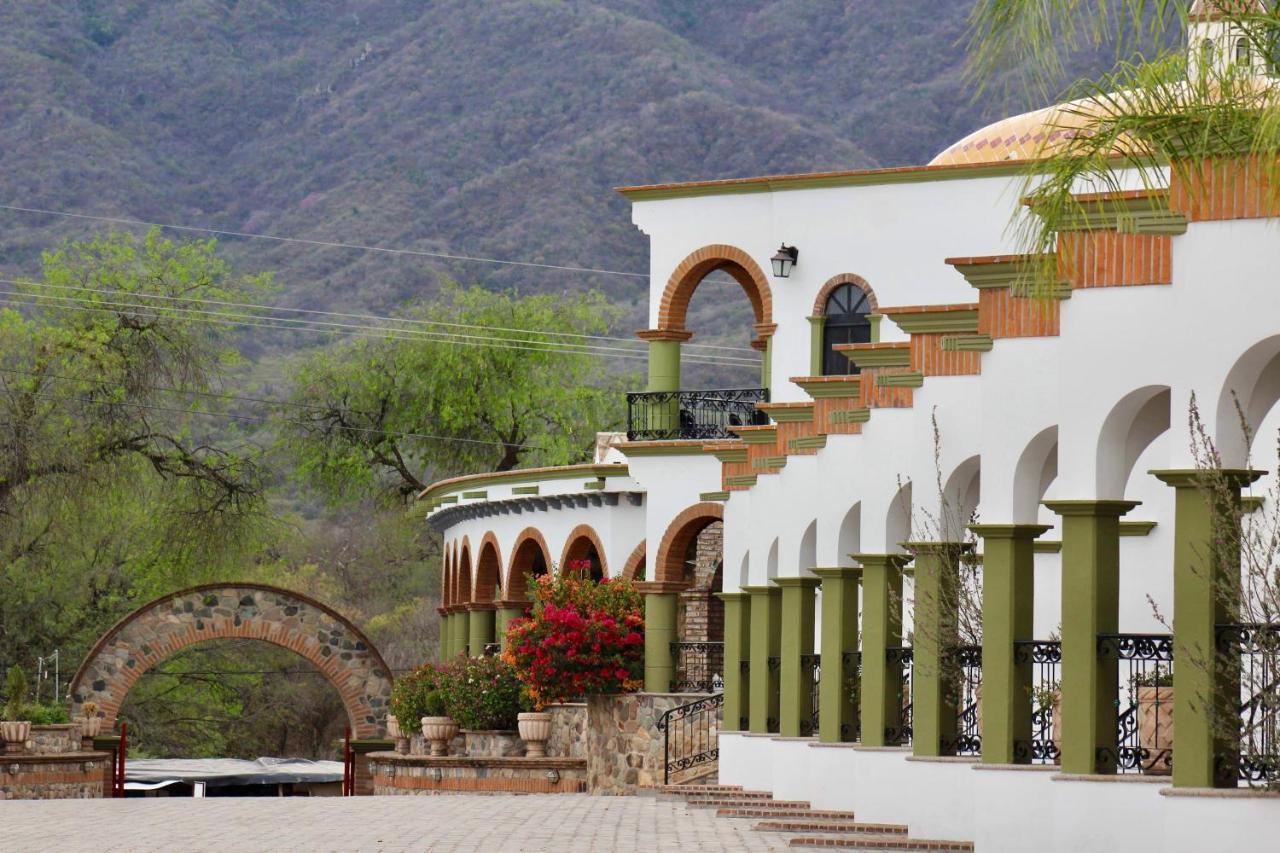 Alamos Bonito Resort Exterior photo